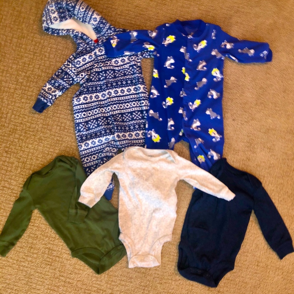 Baby outfit lot